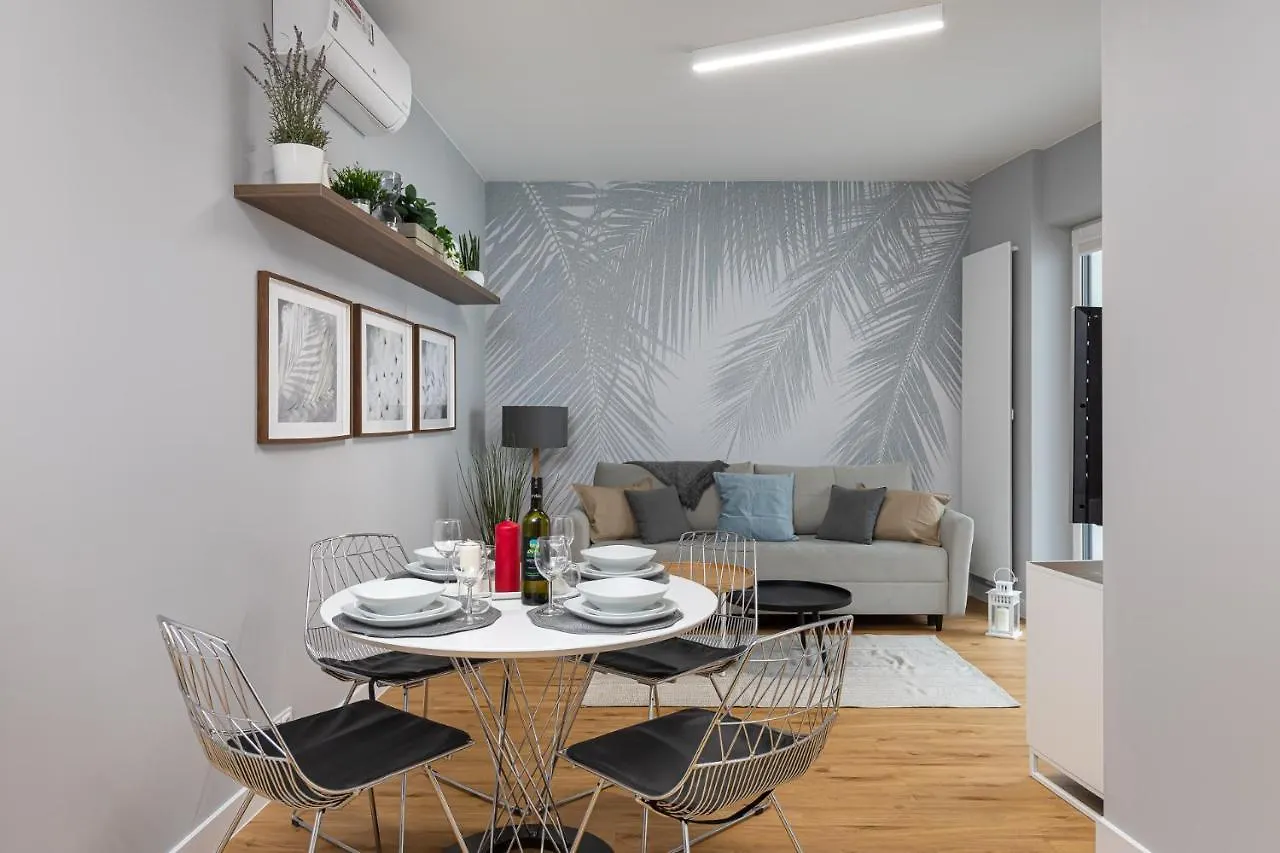 Ecru Luxurious Apartment In Port Praski With Balcony Wwa35 Βαρσοβία 0*,  Πολωνία