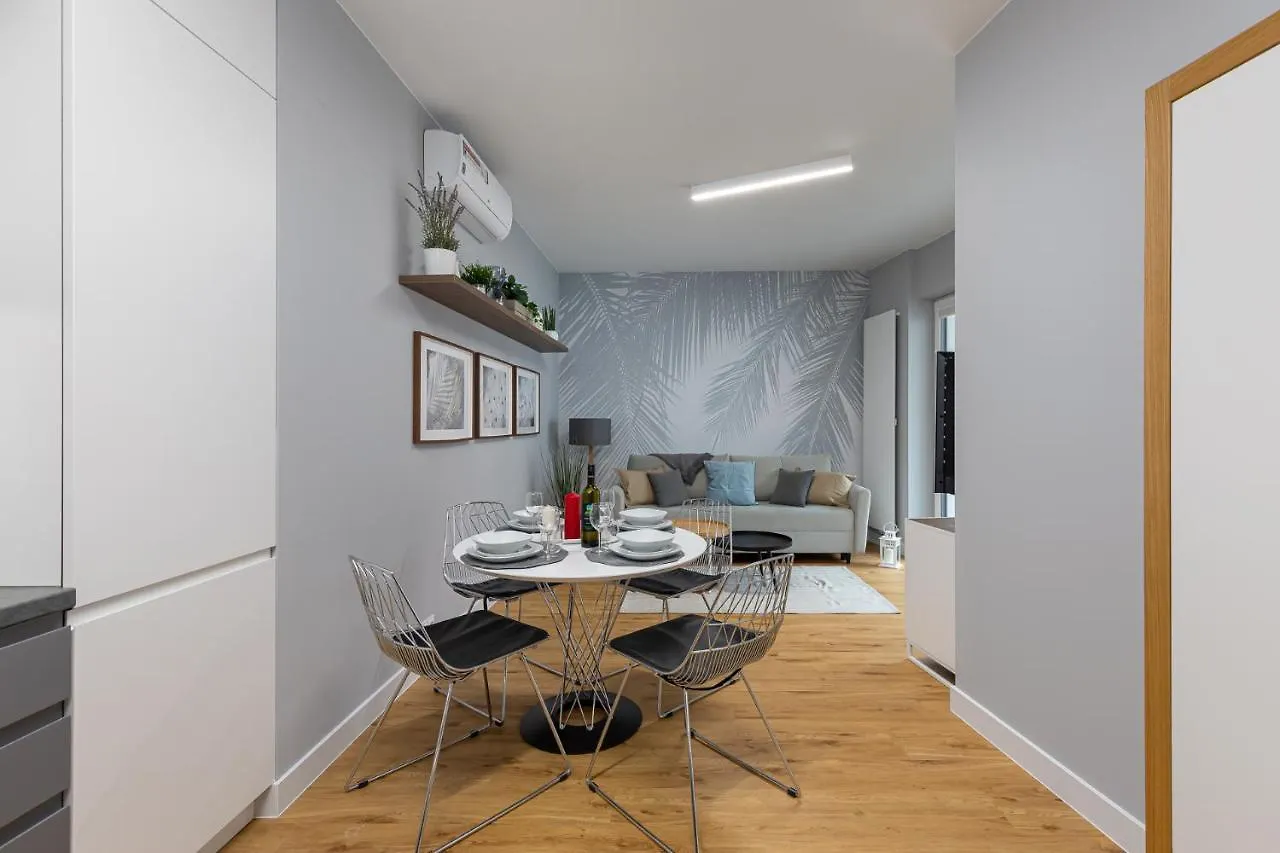 Ecru Luxurious Apartment In Port Praski With Balcony Wwa35 Βαρσοβία