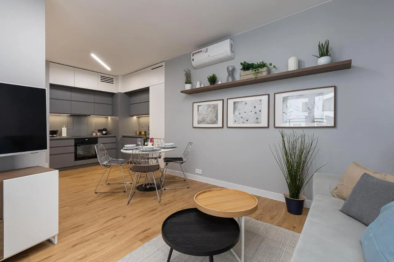 Ecru Luxurious Apartment In Port Praski With Balcony Wwa35 Βαρσοβία